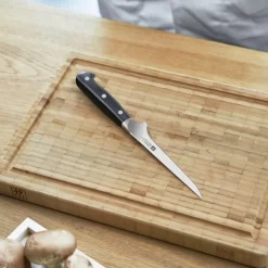 ZWILLING | PRO - Ausbeinmesser - Klinge 14cm -Geschäft für Küchengeräte FIMEZ180 AUBMZ140 room 1 30b1