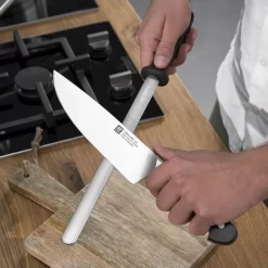 ZWILLING | Wetzstahl Diamant - 26cm -Geschäft für Küchengeräte WSDZ260 inuse 2 d15b